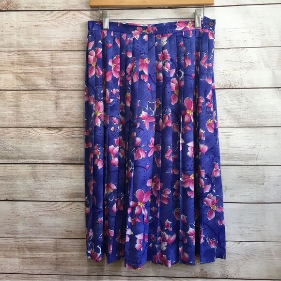 VINTAGE COUNTRY SOPHISTICATES BY PENDLETON PLEATED FLORAL SKIRT - Picture 1 of 6